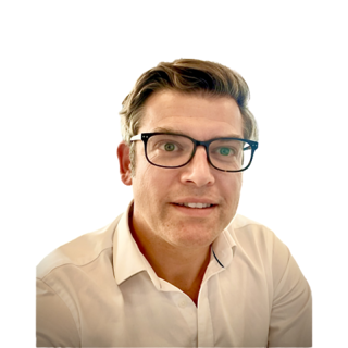 Headshot of Nicholas Pearson